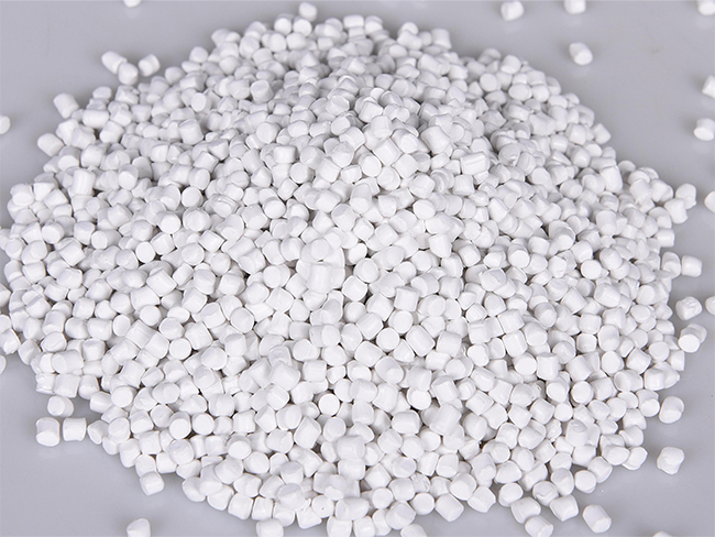 白色母粒 60%